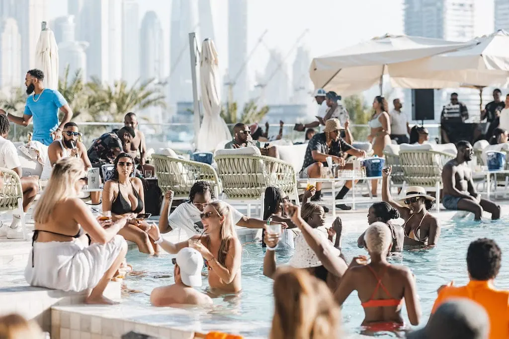 OOOF: Out Of Office Fridays - Gallery 9 - Out Of Office Friday: The Best Pool Parties in Dubai